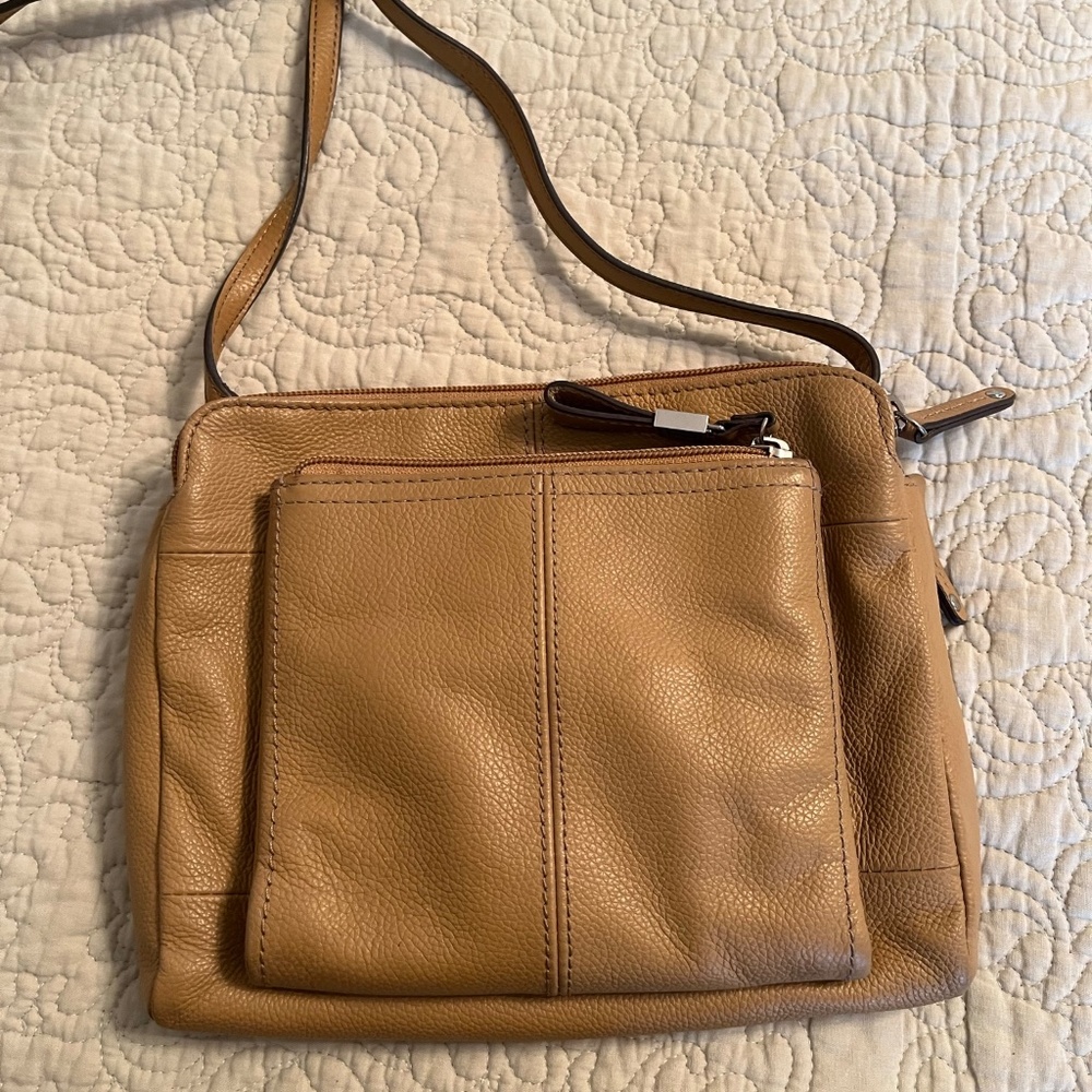 Tignanell Leather Crossbody/shoulder Bag Purse
